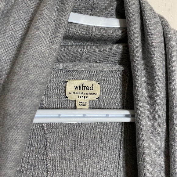 Wilfred Cardigan in Size L - Picture 2 of 5